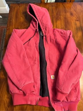 RARE vintage Carhartt WJ130 Active Jacket in Crabapple Pink (Color 624)! 🩷